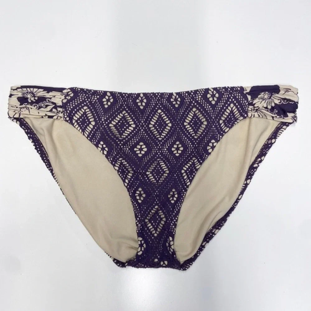 BECCA by Rebecca Virtue Purple Crochet Bikini Swimsuit Set Size‎ M Top L Bottoms